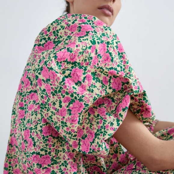 🔥Last 3🔥ZARA Floral Puff sleeves mini dre - Picture 4 of 8